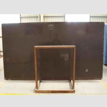 Бровн кварцни плоче на велико